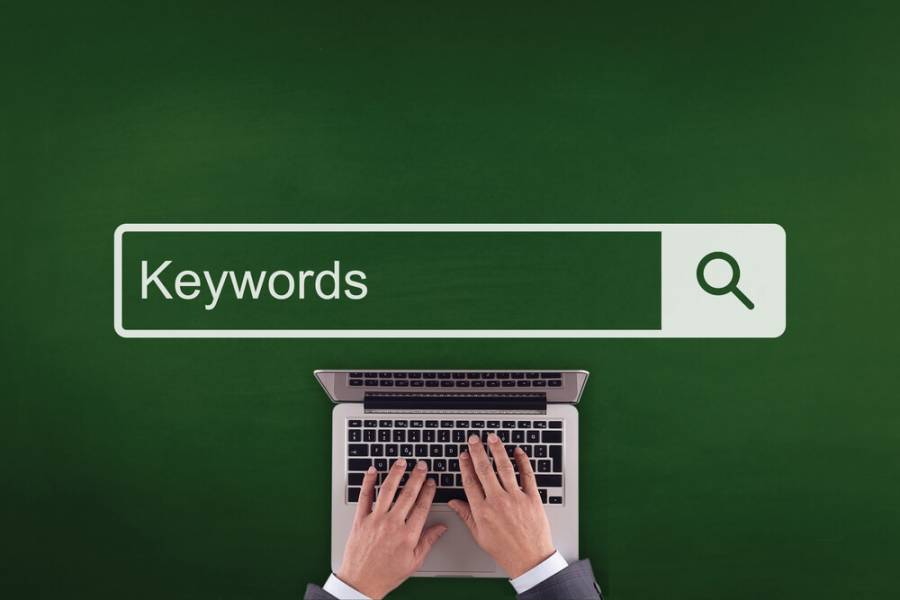 how to find keywords on a website